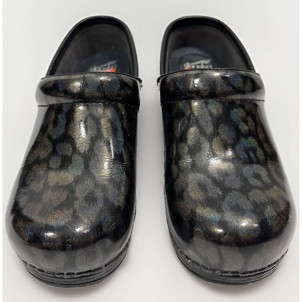 Dansko XP Iridescent Grey Leopard Patent Leather Clogs Shoes Womens 37 US 6.5-7